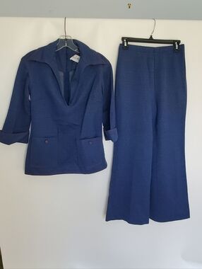 VNTG 1960s Butte Knit 2-Piece Pant Set Navy Blue Mod Tunic Flare Script Sz S/M